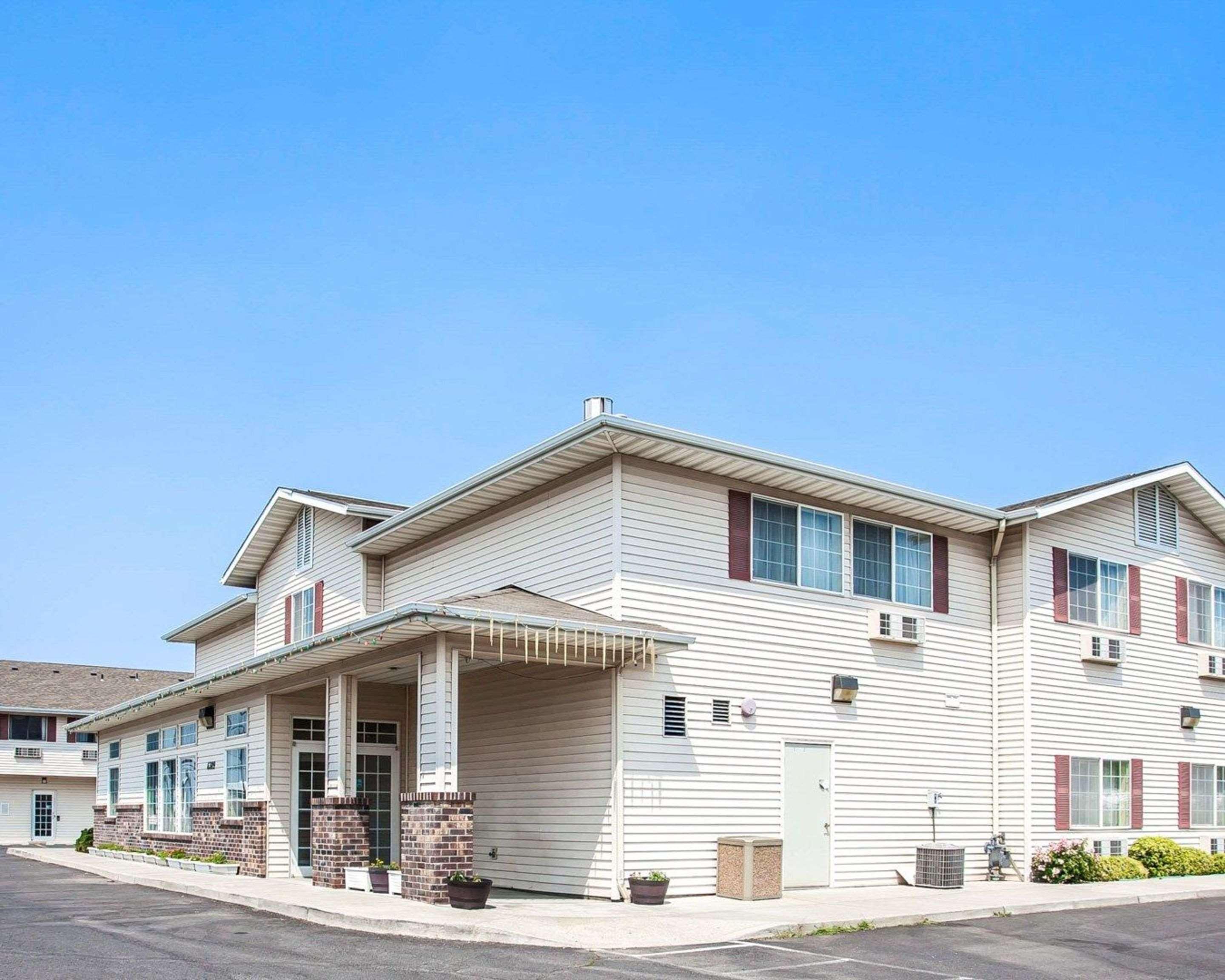 Rodeway Inn & Suites Spokane Valley Exterior foto